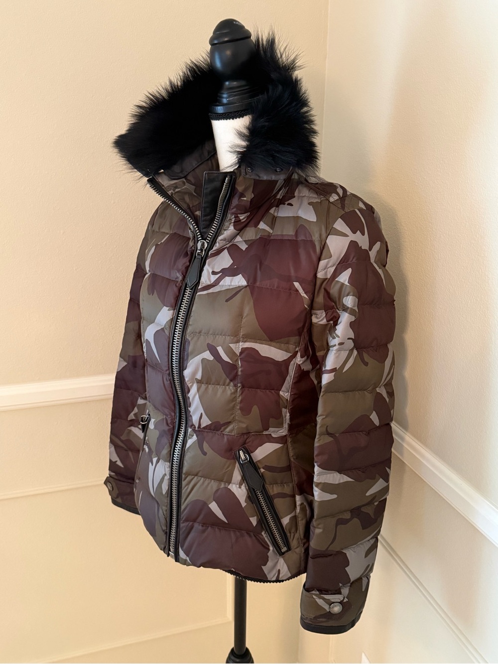 Burberry Brit camo print down jacket - Picture 3 of 14